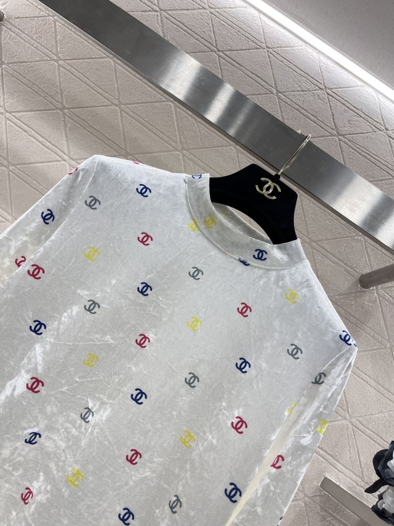 Chanel T-Shirts